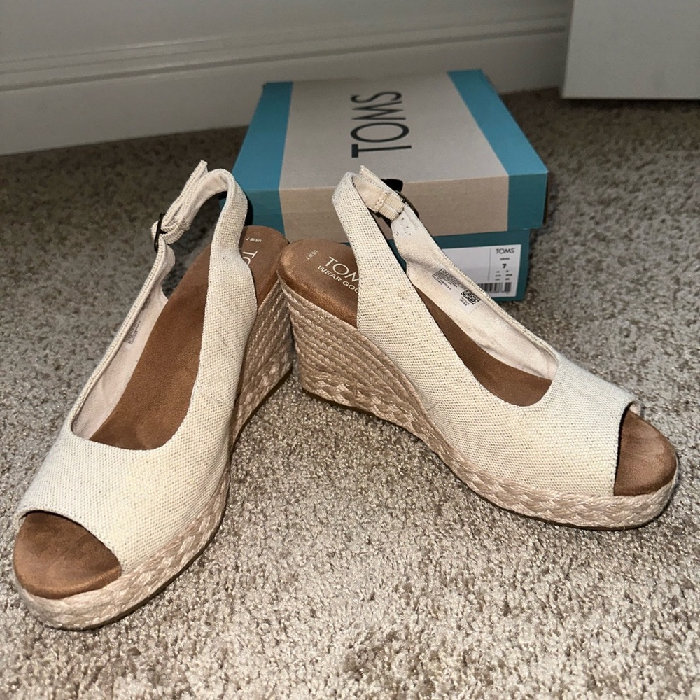TOMS Wedges